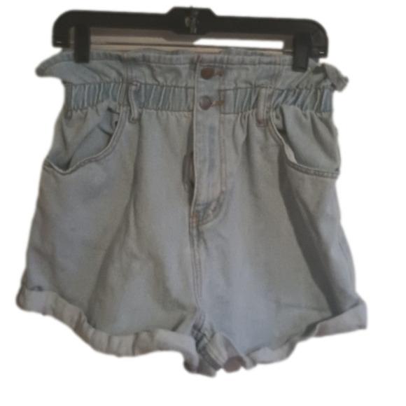 LIGHT wash paper bag waist shorts, size large, from Forever 21. Summer cute!! - Picture 1 of 8